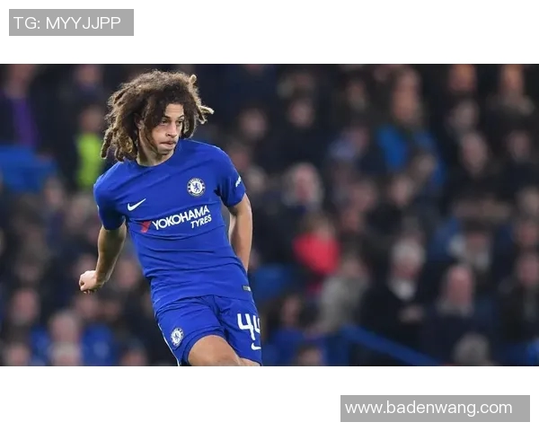 楚阿梅尼的崛起与挑战:从青年才俊到足坛新星的成长之路